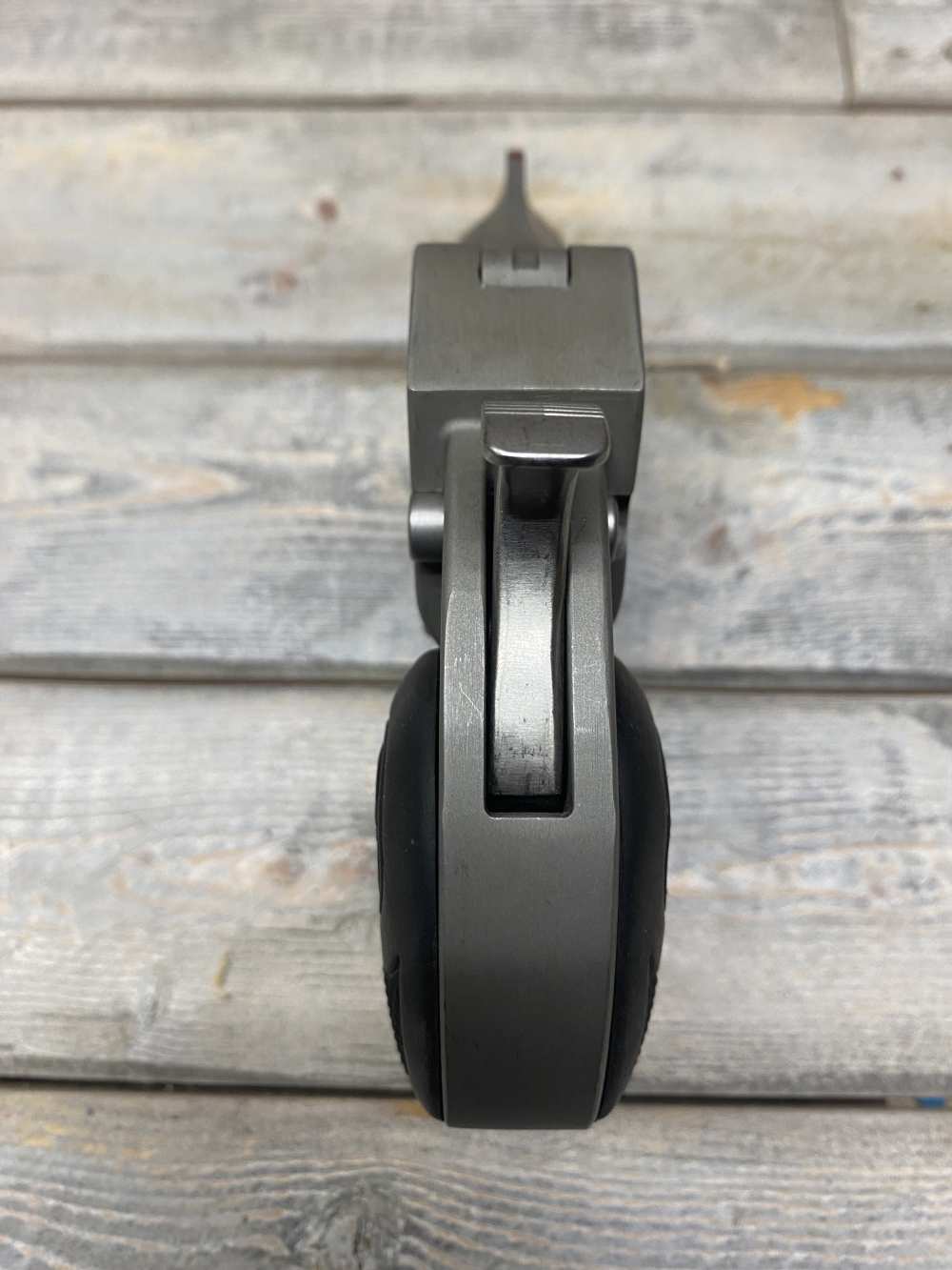 Bond Arms Roughneck-img-2