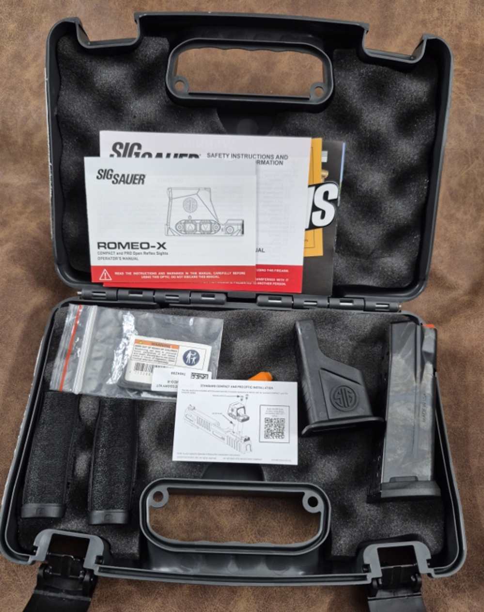 NIB SIG SAUER P365XCA COMP RXX 9MM 3.1" CASE-img-13