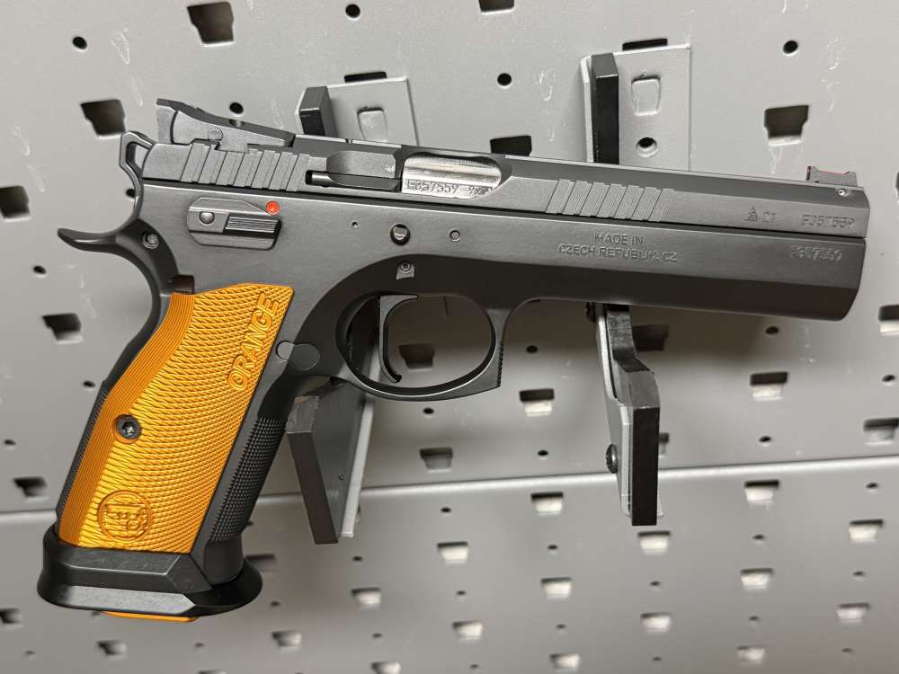 AS-NEW CZ75 TS Tactical Sport ORANGE 9mm TSO 3x 20rd Mag + Case SAO 91261-img-0