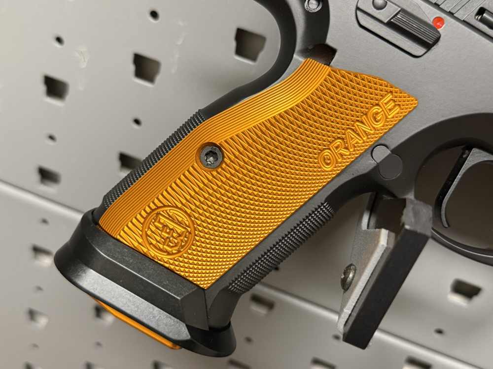 AS-NEW CZ75 TS Tactical Sport ORANGE 9mm TSO 3x 20rd Mag + Case SAO 91261-img-8