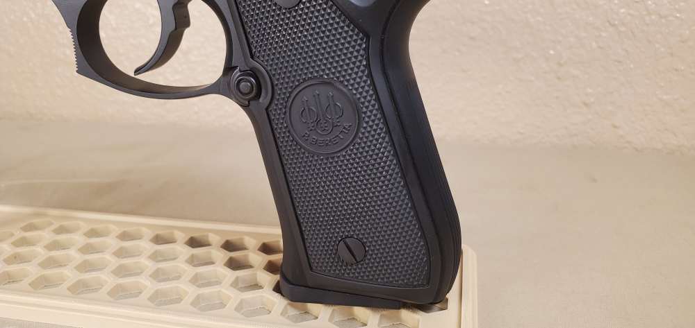 Beretta, Model 92FS "Police Special", 9mm, With Factory Box-img-10