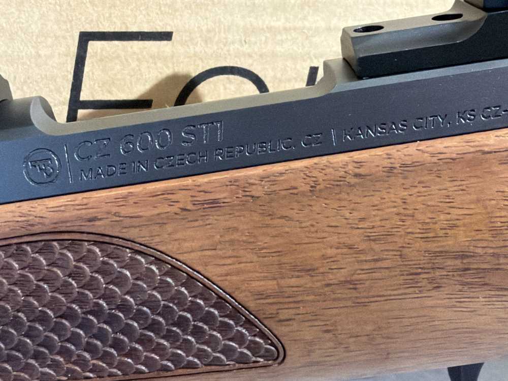CZ-USA 600 LUX 223 REM — NOS — Threaded Barrel — Walnut — Iron Sights-img-13