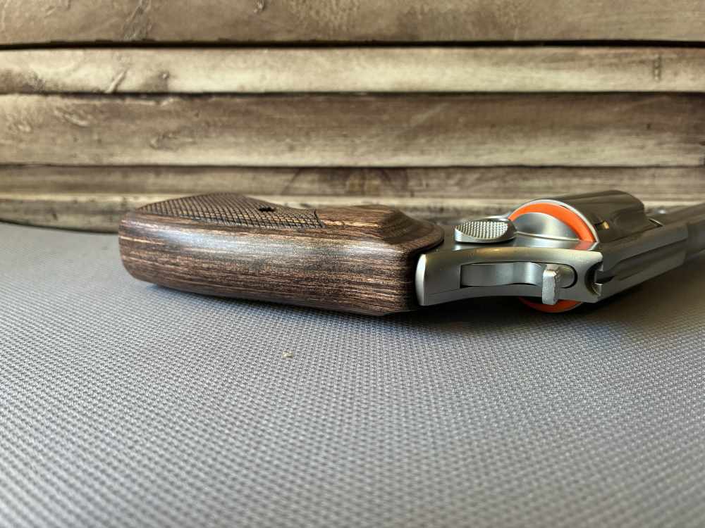 NIB TAURUS 605 EXECUTIVE 357MAG 3" 5-SHOT SS WALNUT IN STOCK-img-10
