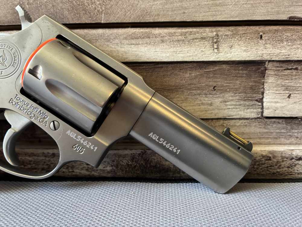 NIB TAURUS 605 EXECUTIVE 357MAG 3" 5-SHOT SS WALNUT IN STOCK-img-9