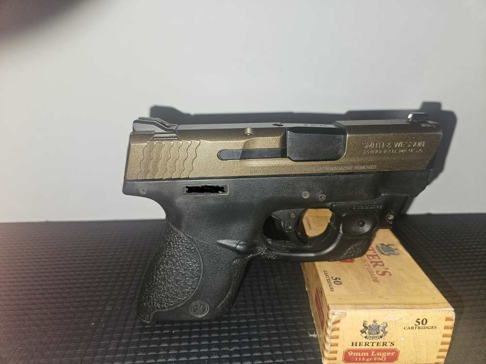 S&W MP 9 Shield-img-0