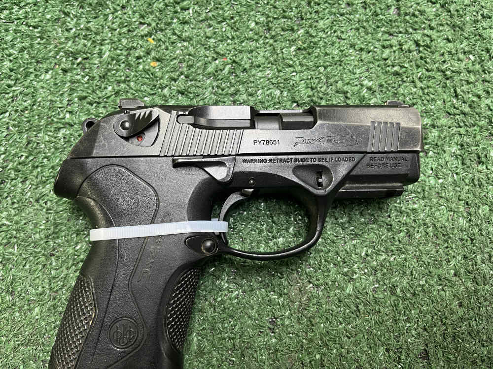 Beretta PX4 Storm Compact .40 S&W 3.27" bbl with 2 mags-img-4