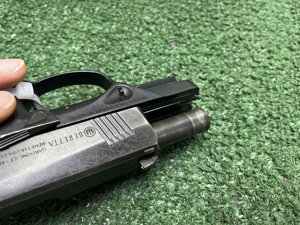 Beretta PX4 Storm Compact .40 S&W 3.27" bbl with 2 mags-img-8