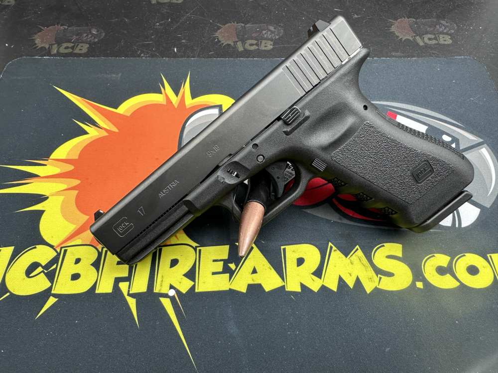 Glock 17 Gen 3 9mm 4.49" 2x17rd Mags Case Penny Start No Reserve-img-1