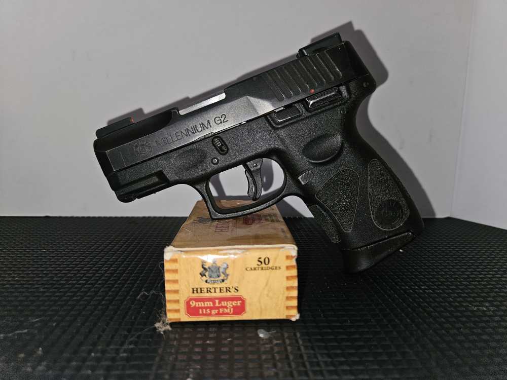 TAURUS G2 MILLENNIUM -img-1