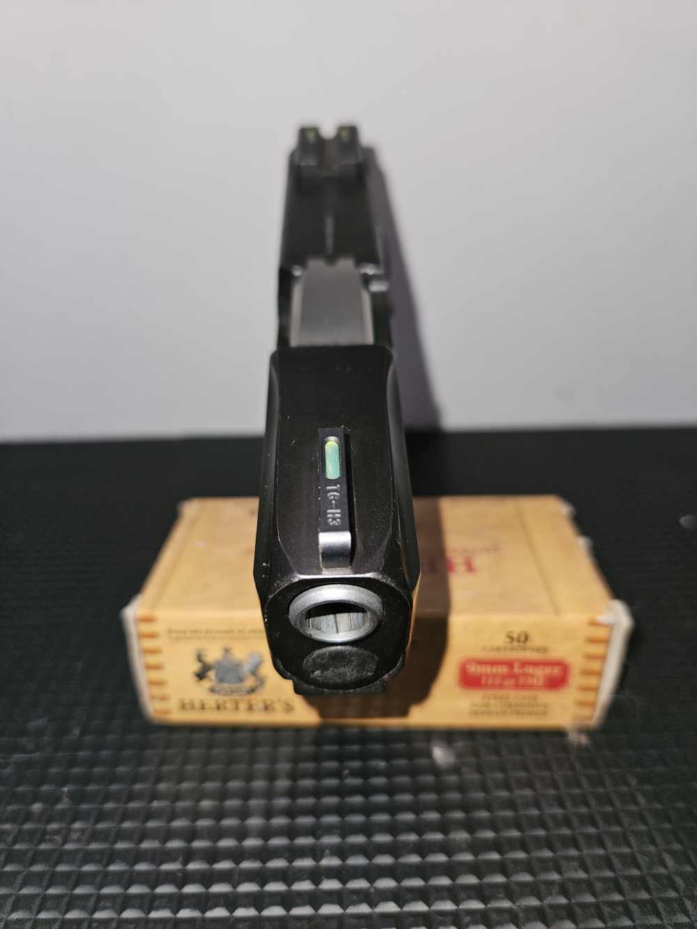 TAURUS G2 MILLENNIUM -img-2
