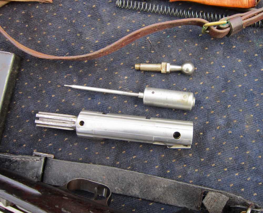 Steyr-Solothurn MP34 parts kit  w/Barrel, sheath, 3 Mags, &Tools in leather-img-18