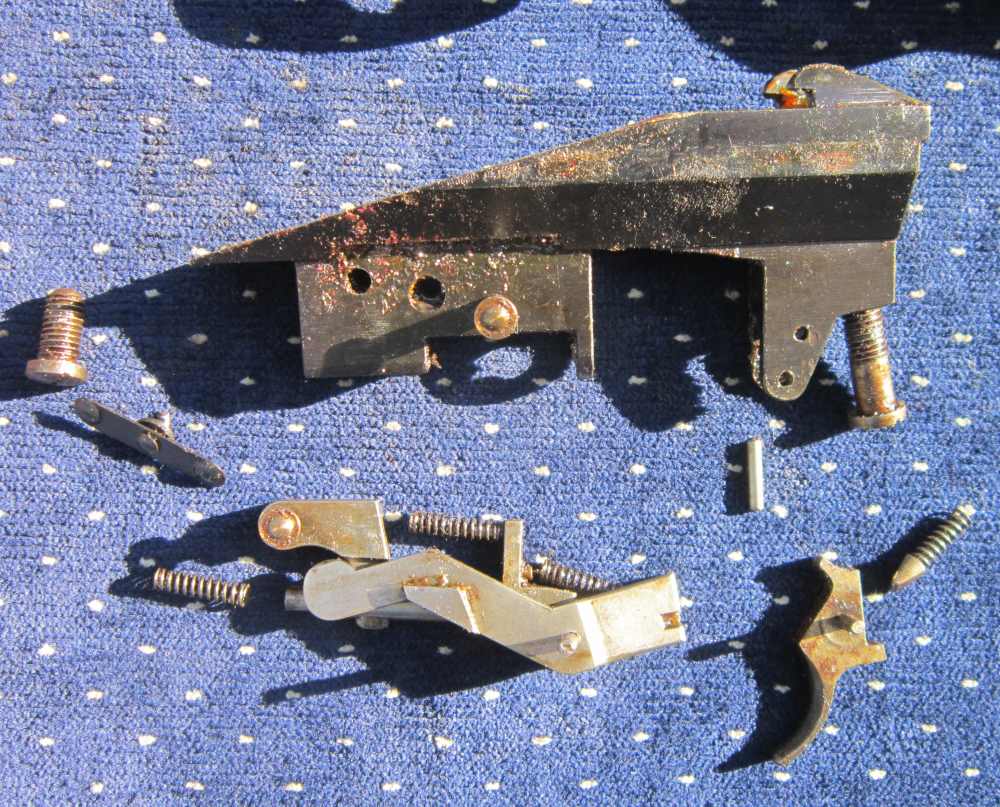 Steyr-Solothurn MP34 parts kit  w/Barrel, sheath, 3 Mags, &Tools in leather-img-28