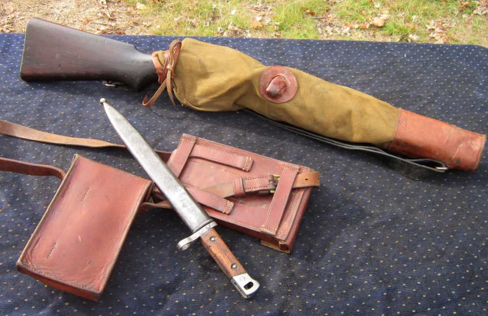 Steyr-Solothurn MP34 parts kit  w/Barrel, sheath, 3 Mags, &Tools in leather-img-21