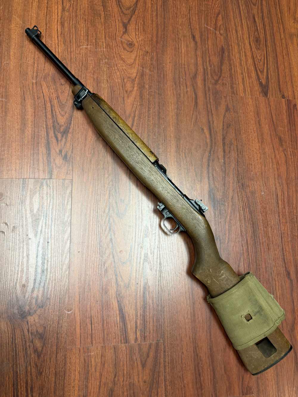 1981-1982 Universal Firearms M1 Carbine Gen 2 30 Blued & Hardwood-img-1