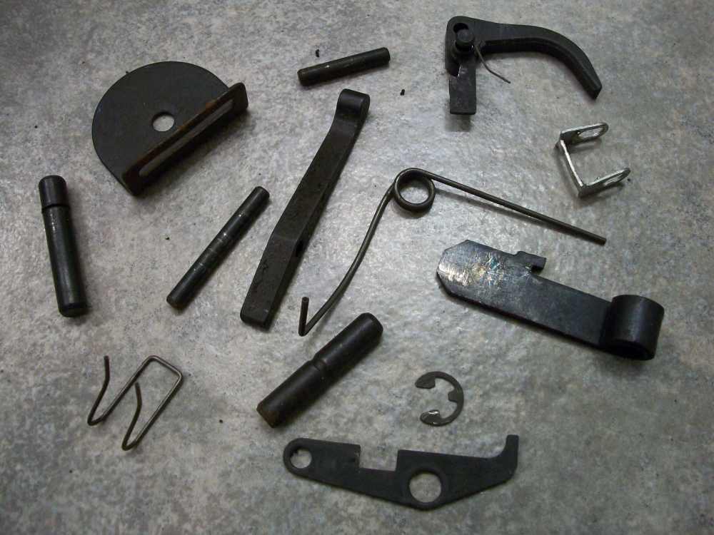 intratec tec9 9mm dc9 pistol lower receiver trigger parts kg99 ab10 kg 9 mm-img-0