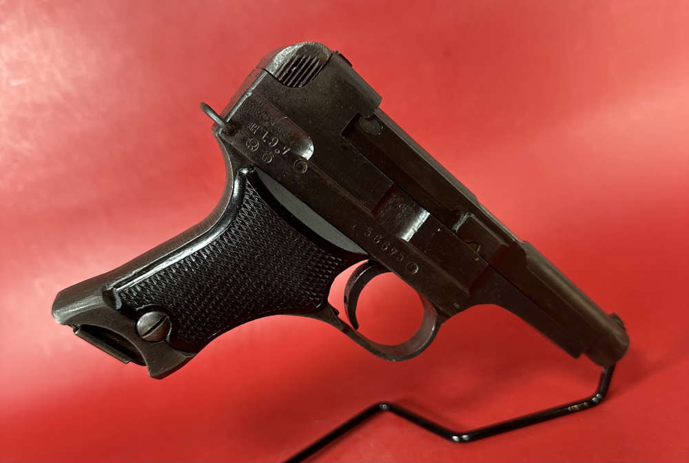 1944 WWII Japanese Type 94 Nambu 8mm. All matching. Excellent Condition-img-0