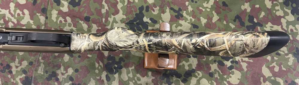 Remington V3 Waterfowl Real Tree Camo & Bronze Ceracote 12 Ga Autoloader-img-21