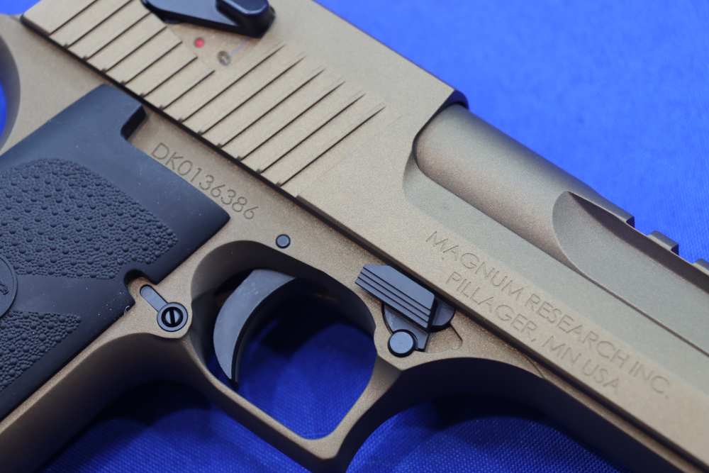 Magnum Research DESERT EAGLE Model DE50 Pistol 50AE Bronze 50 CAL AE NEW L6-img-11