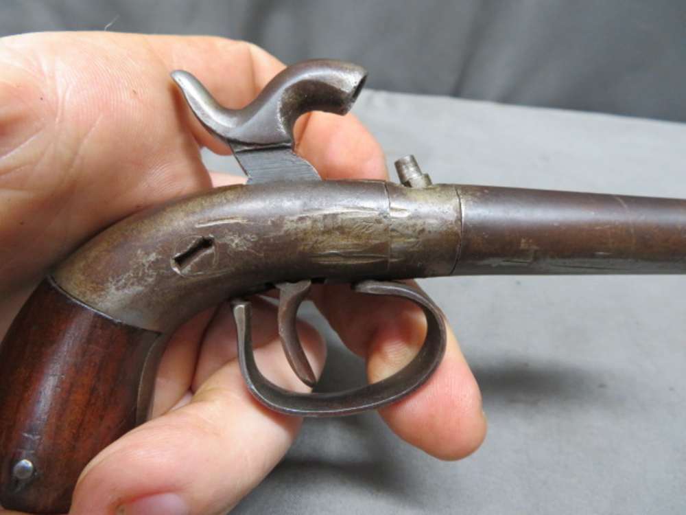 ANTIQUE .36 CALIBER PERCUSSION POCKET / MUFF PISTOL-SCREW BARREL-img-6