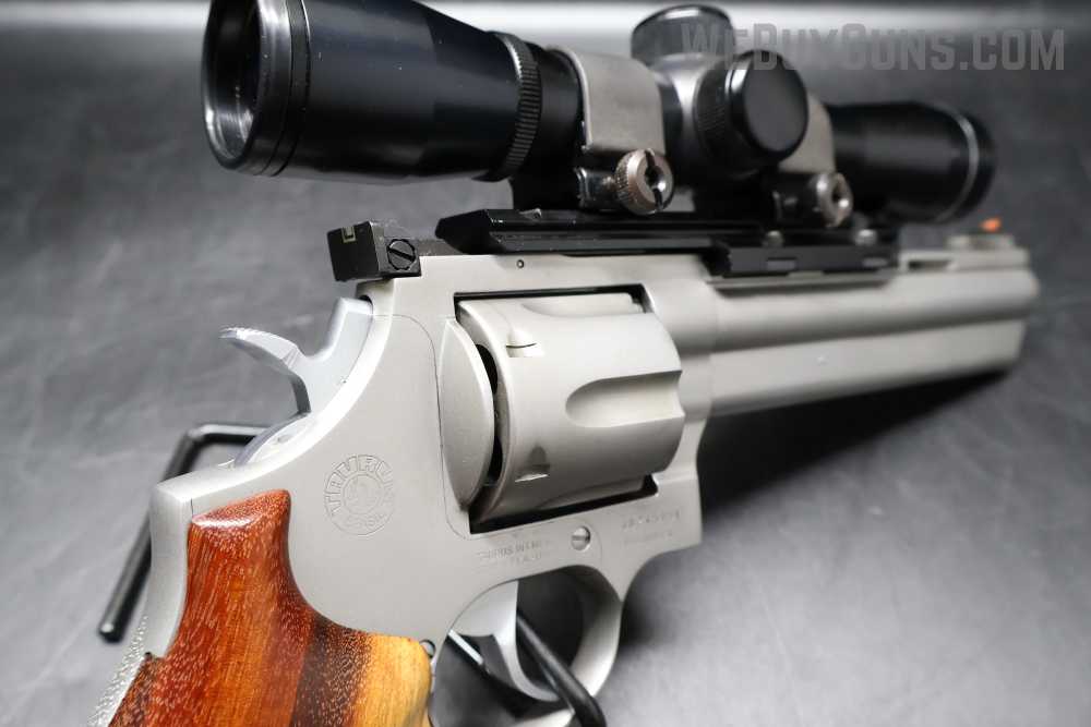 Taurus 44 w/ Scope Revolver .44 Magnum-img-4