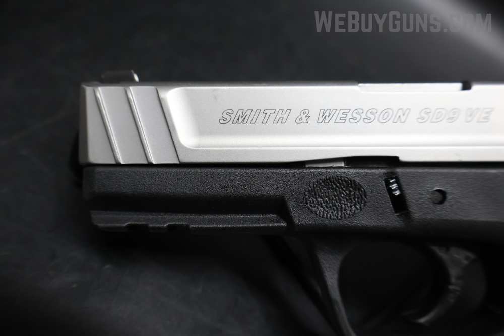 Smith and Wesson SD9 VE Semi-Automatic Pistol 9x19mm-img-7