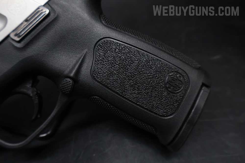 Smith and Wesson SD9 VE Semi-Automatic Pistol 9x19mm-img-9
