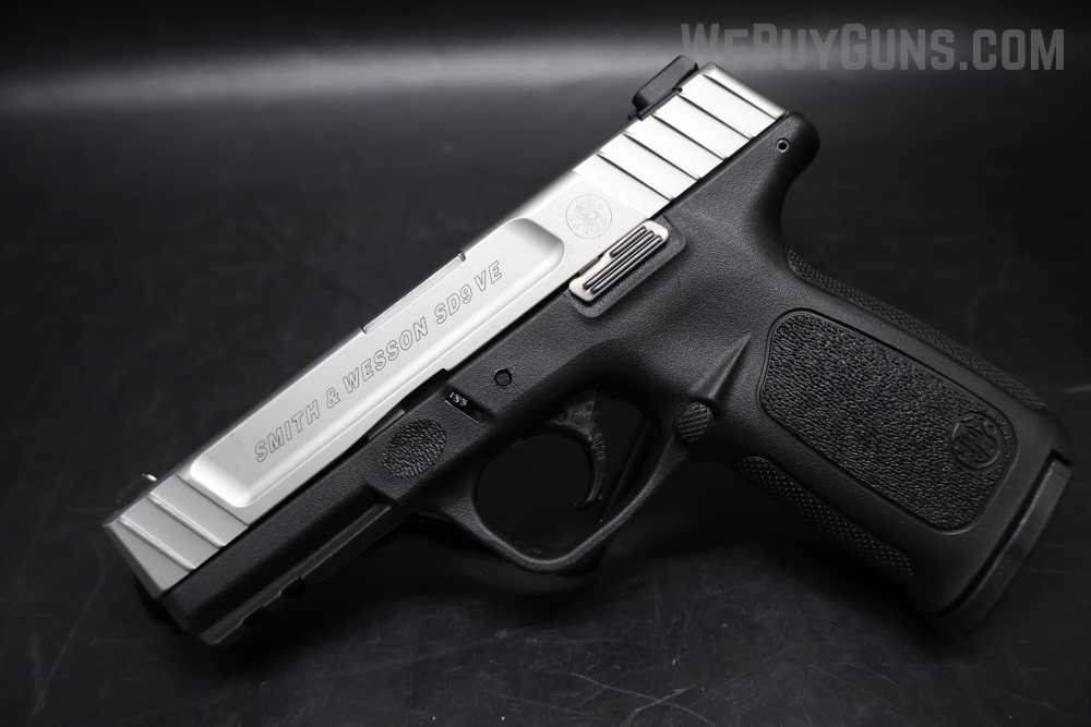 Smith and Wesson SD9 VE Semi-Automatic Pistol 9x19mm-img-6