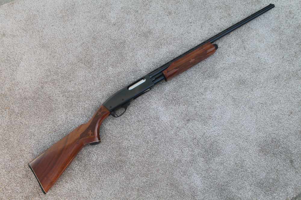 Remington  870 Wingmaster LW 28ga 2 3/4 Skeet choke Excellent Condition !-img-15