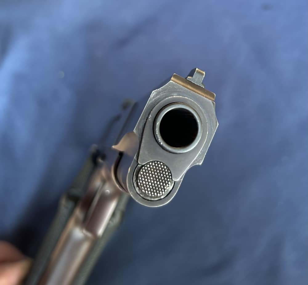 Two Tone LAR Grizzly Mark I .45 Win. Mag Serial #104 and NOS 357 Mag Kit -img-20