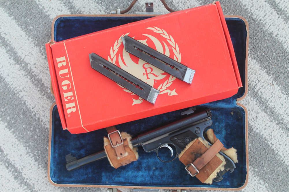 Ruger Mark 1 Target in original BOX with Hard case Two Mag"s Excellent !-img-19