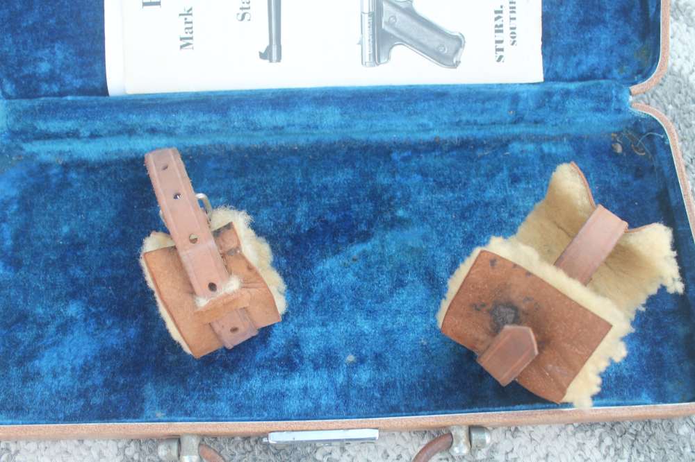 Ruger Mark 1 Target in original BOX with Hard case Two Mag"s Excellent !-img-8