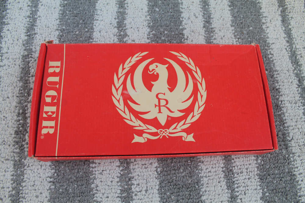 Ruger Mark 1 Target in original BOX with Hard case Two Mag"s Excellent !-img-0