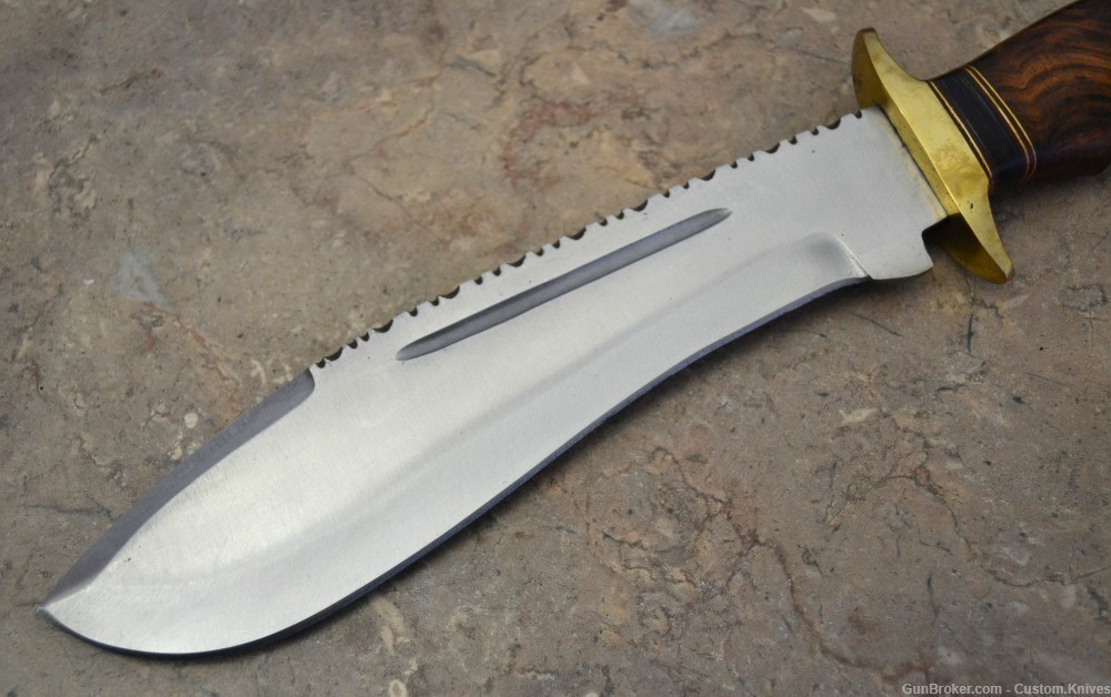 Custom Made Surgical Steel Hunting Knife with Walnut Wood Handle (AS 18)-img-2