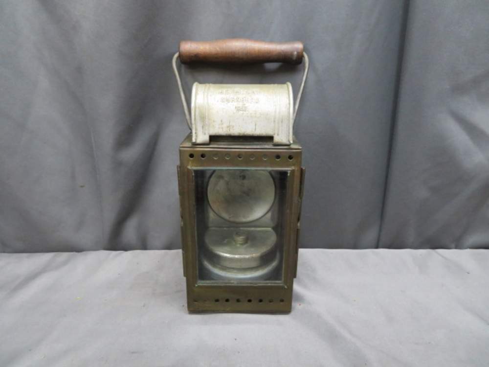 WWII GERMAN REICHSBAHN RAILWAY LANTERN-ORIGINAL-DATED 1940-img-0