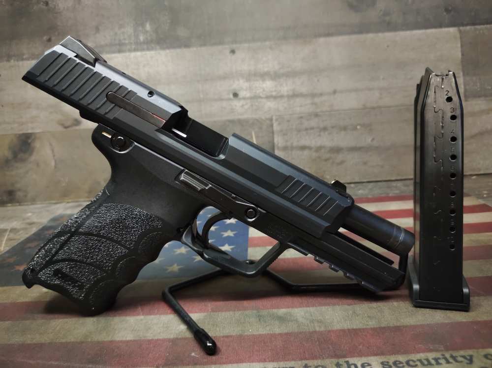 EXCEL COND H&K (Heckler and Koch) HK 45 V1 4.5"Brl 10+1 w/Mag Mfg2012 PENNY-img-6