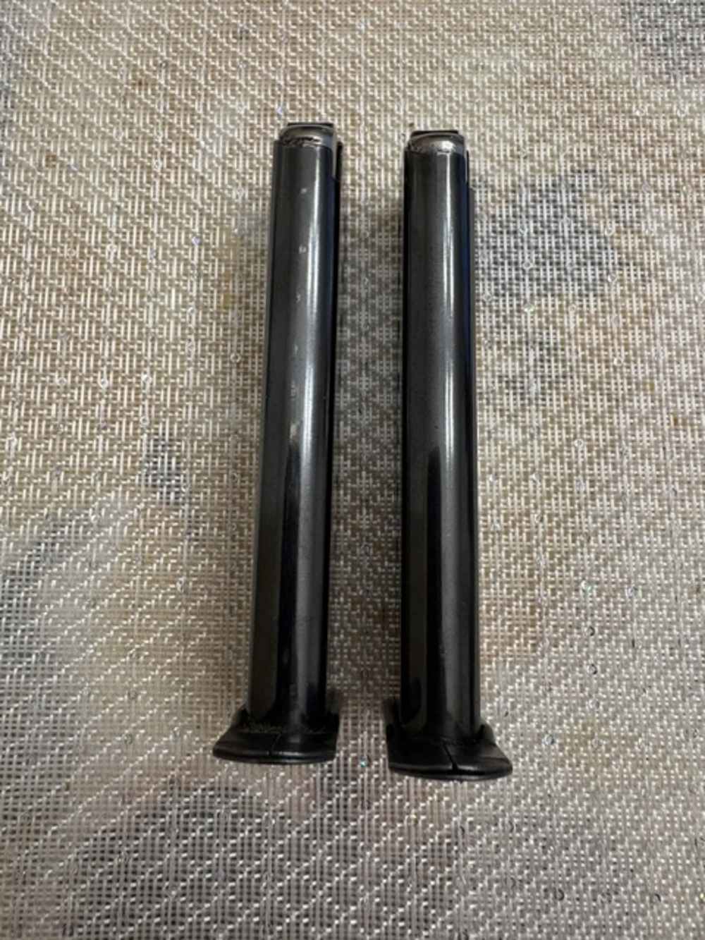 H&K HK P7 PSP 8 round magazine – IA Date Code – 9mm Heckler & Koch-img-2