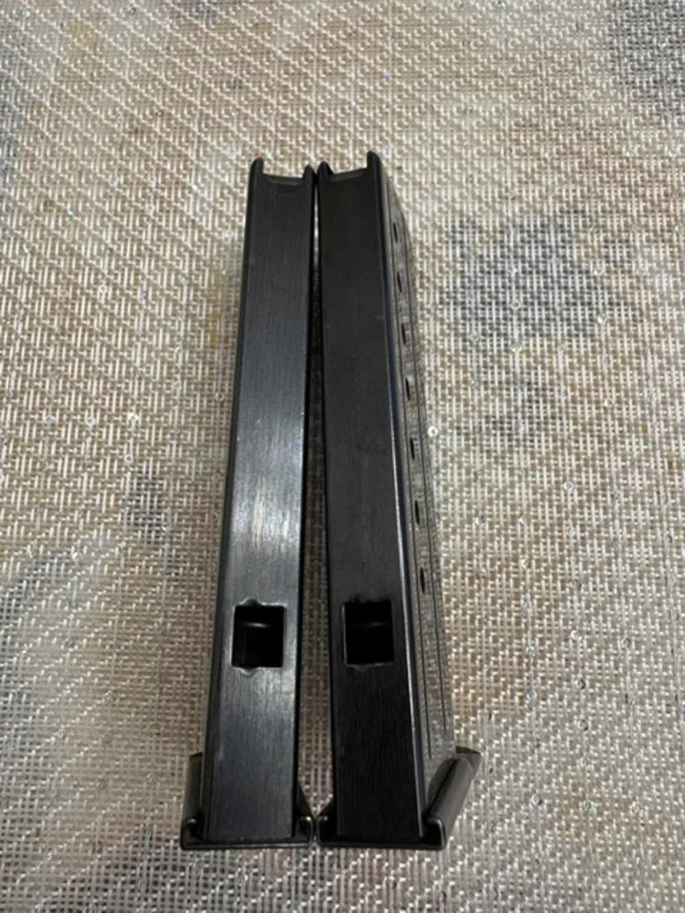 H&K HK P7 PSP 8 round magazine – IA Date Code – 9mm Heckler & Koch-img-3