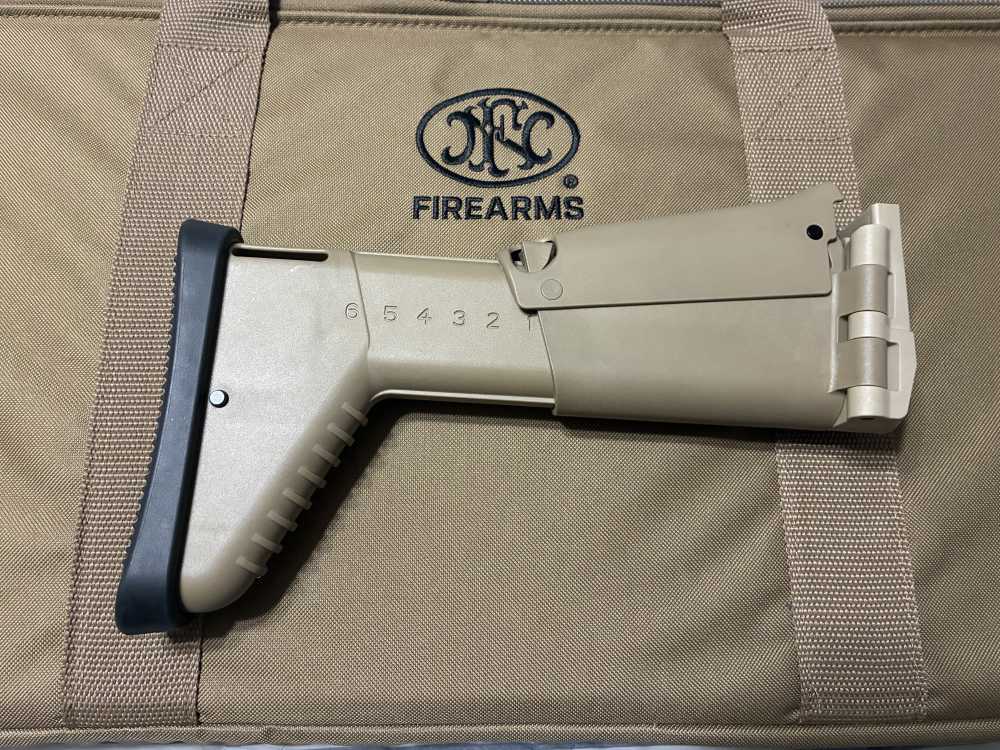 FN SCAR 15 16 17 FDE Factory STOCK  LIKE NEW 15p 16s 17s-img-1