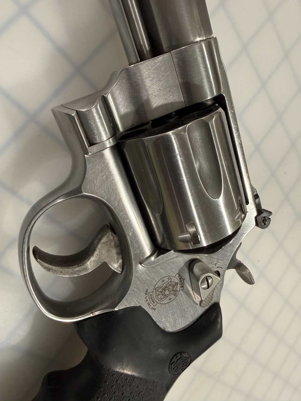 Smith and Wesson 629 Classic Stainless-img-4