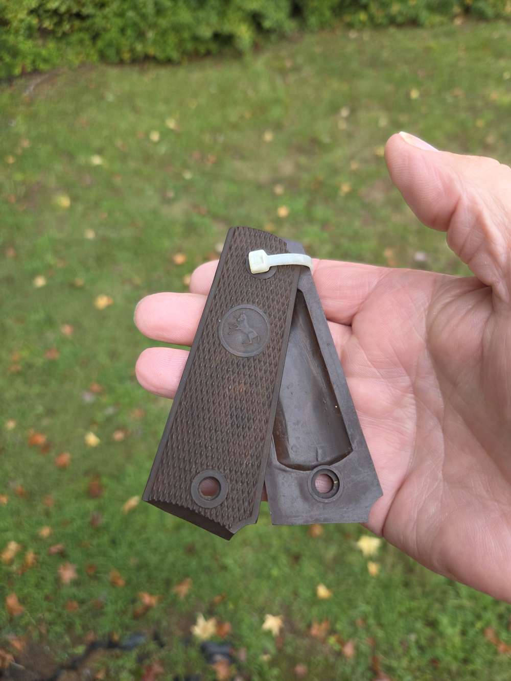Colt 45 pre 70 series grips new -img-1