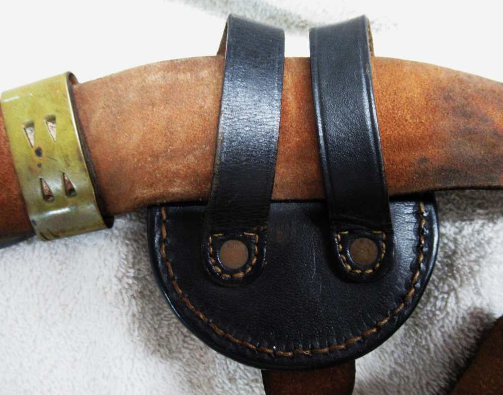 Confederate Revolver (Reproduction) With Belt And Accessories, Circa 1863.-img-4