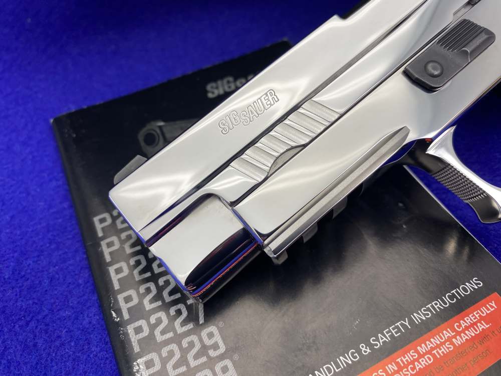 ULTIMATE BRIGHT STAINLESS Sig Sauer P220 ELITE 45ACP w/ Orig Box & 2 Mags-img-11