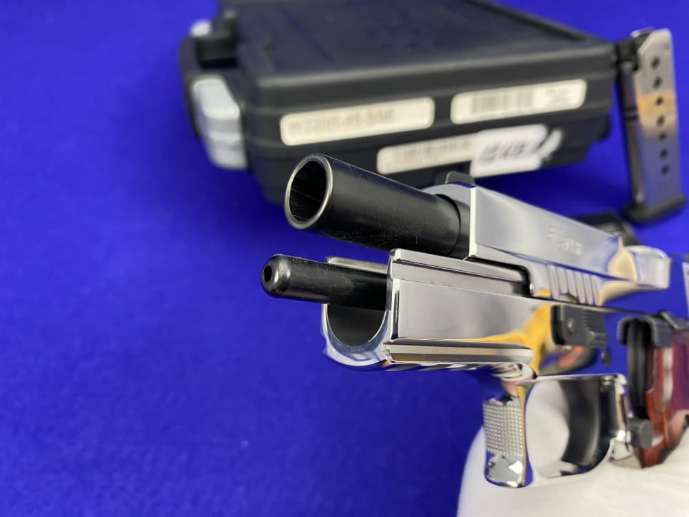ULTIMATE BRIGHT STAINLESS Sig Sauer P220 ELITE 45ACP w/ Orig Box & 2 Mags-img-36