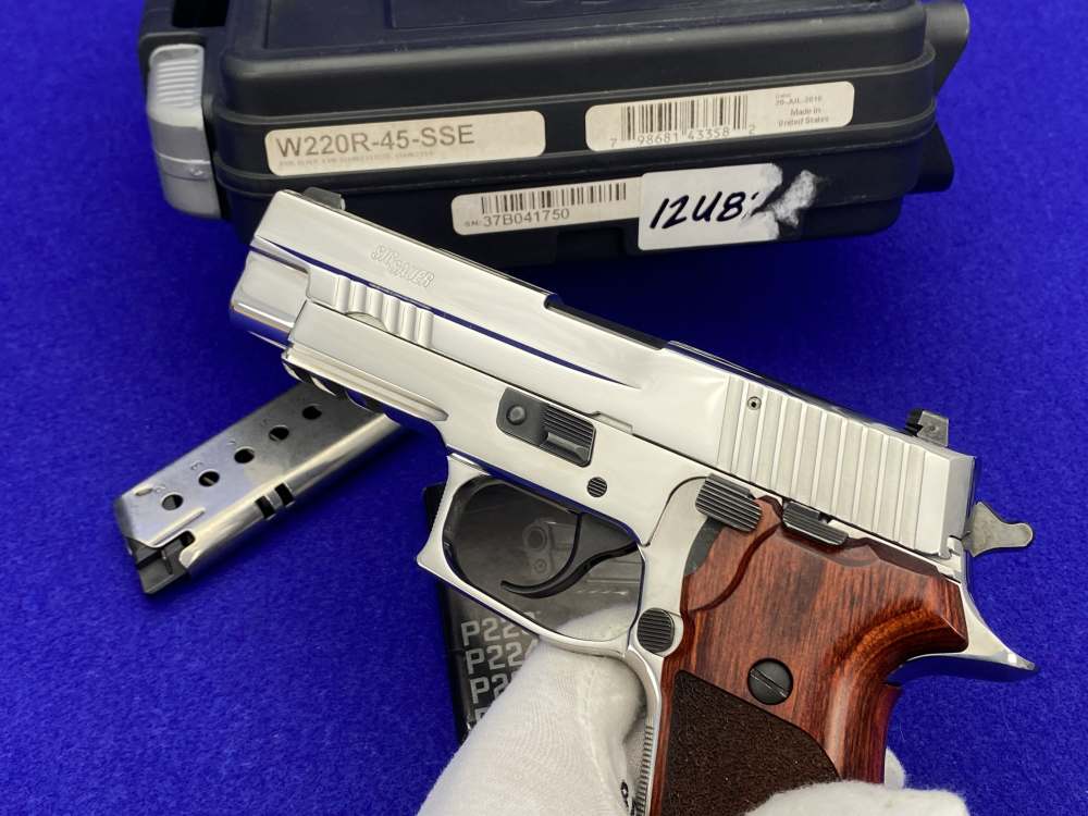 ULTIMATE BRIGHT STAINLESS Sig Sauer P220 ELITE 45ACP w/ Orig Box & 2 Mags-img-39