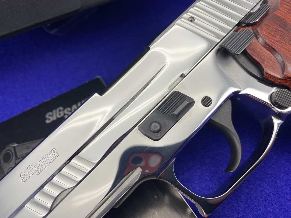 ULTIMATE BRIGHT STAINLESS Sig Sauer P220 ELITE 45ACP w/ Orig Box & 2 Mags-img-10