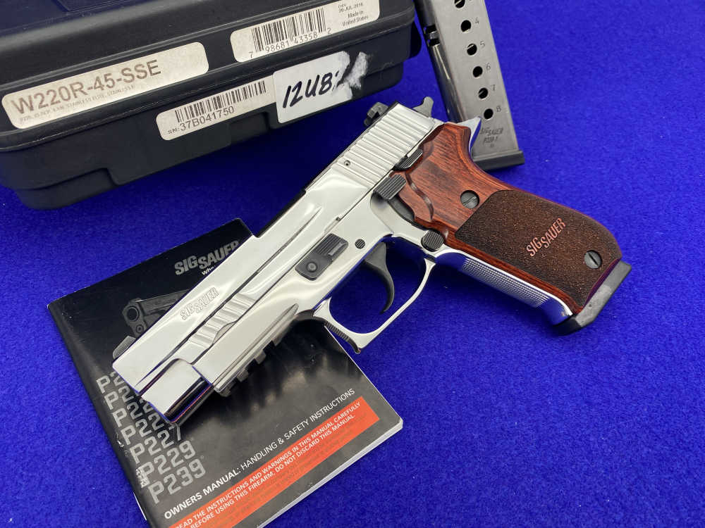 ULTIMATE BRIGHT STAINLESS Sig Sauer P220 ELITE 45ACP w/ Orig Box & 2 Mags-img-5
