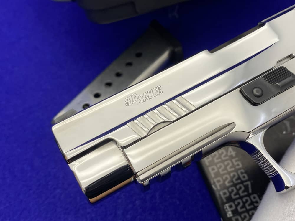 ULTIMATE BRIGHT STAINLESS Sig Sauer P220 ELITE 45ACP w/ Orig Box & 2 Mags-img-42