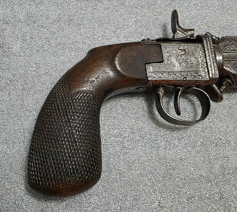 Antique Rotating Double Barrel Black Powder Pistol -img-1
