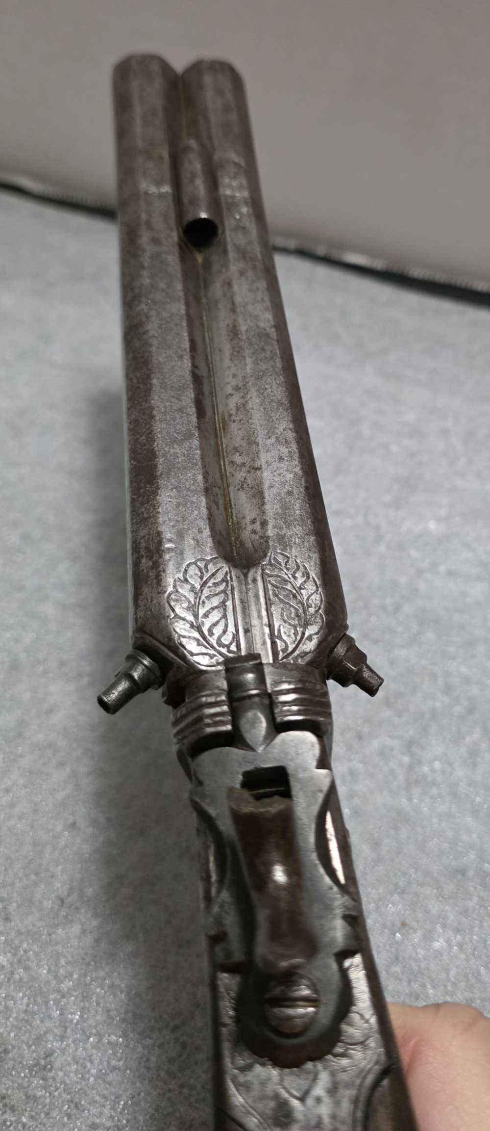 Antique Rotating Double Barrel Black Powder Pistol -img-27