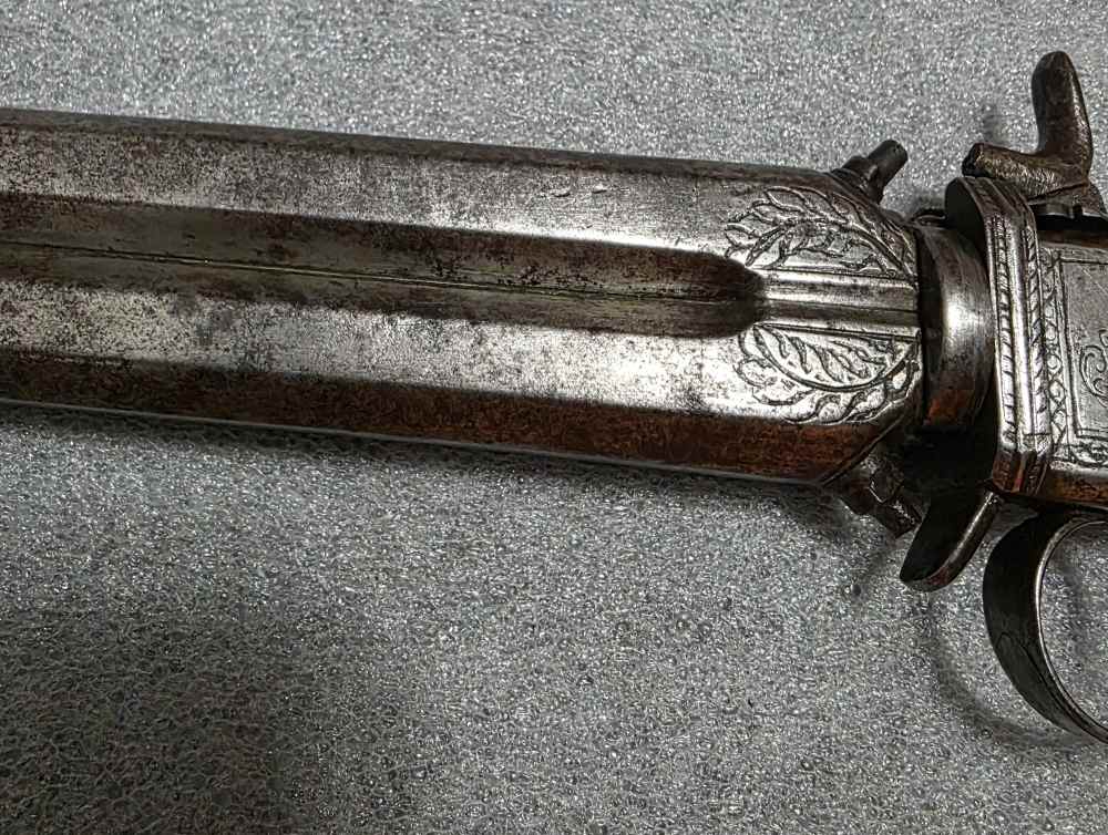 Antique Rotating Double Barrel Black Powder Pistol -img-9